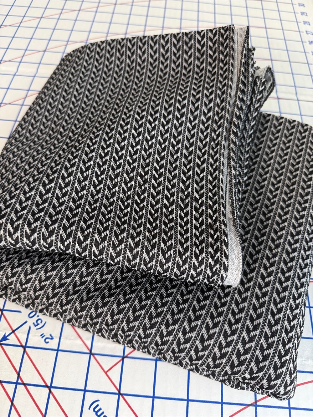 Black White Chevron Jacquard Double Knit Fabric 2 Yards x 62” Stretch